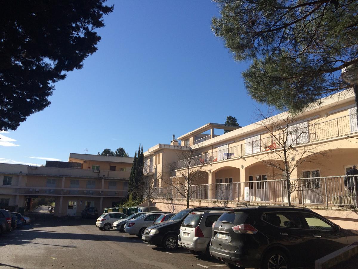 Auberge De Jeunesse Jas De Bouffan Aix-en-Provence Exteriér fotografie