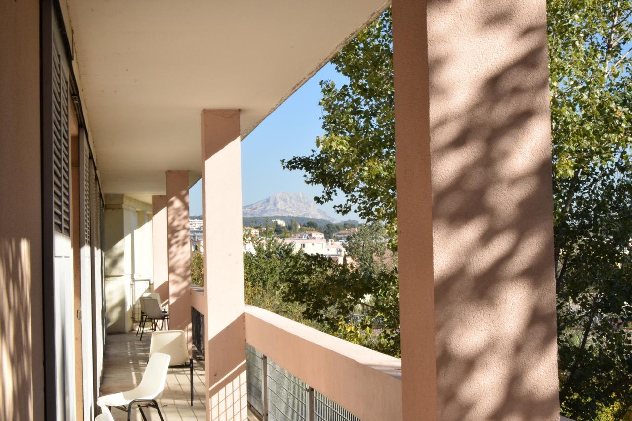 Auberge De Jeunesse Jas De Bouffan Aix-en-Provence Exteriér fotografie